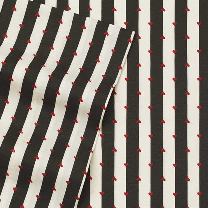 Betsey Johnson Wonderland Stripe Sheet Set, Full, Black | Fundas de almohada a juego incluidas, sensación suave y suave, resistente a las manchas y a las arrugas