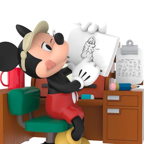 Hallmark - Adorno navideño de Recuerdo 2025, Disney Mickey Mouse de Sketch to Screen, Regalos para Fans de Disney