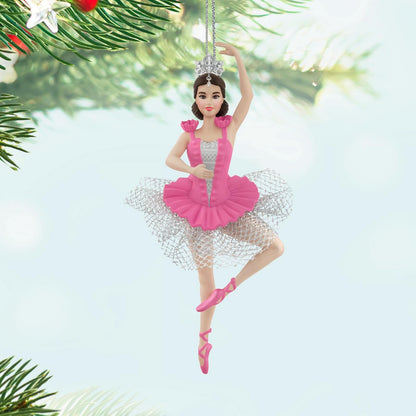 Hallmark - Adorno navideño de Recuerdo 2025, Barbie Hermosa Bailarina, Regalos para los Fans de Barbie