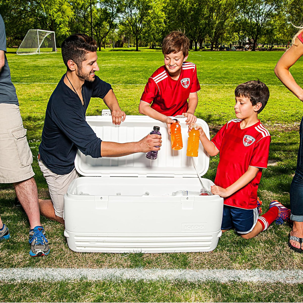 Igloo – Enfriador de Polar (120-quart), Color Blanco