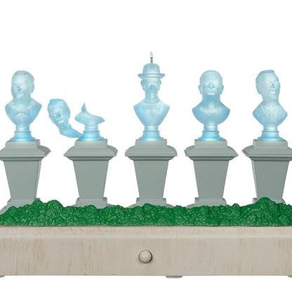 Hallmark - Adornos de Navidad de Disney The Haunted Mansion The Singing Busts con luz y Sonido, Regalos para Fans de Disney