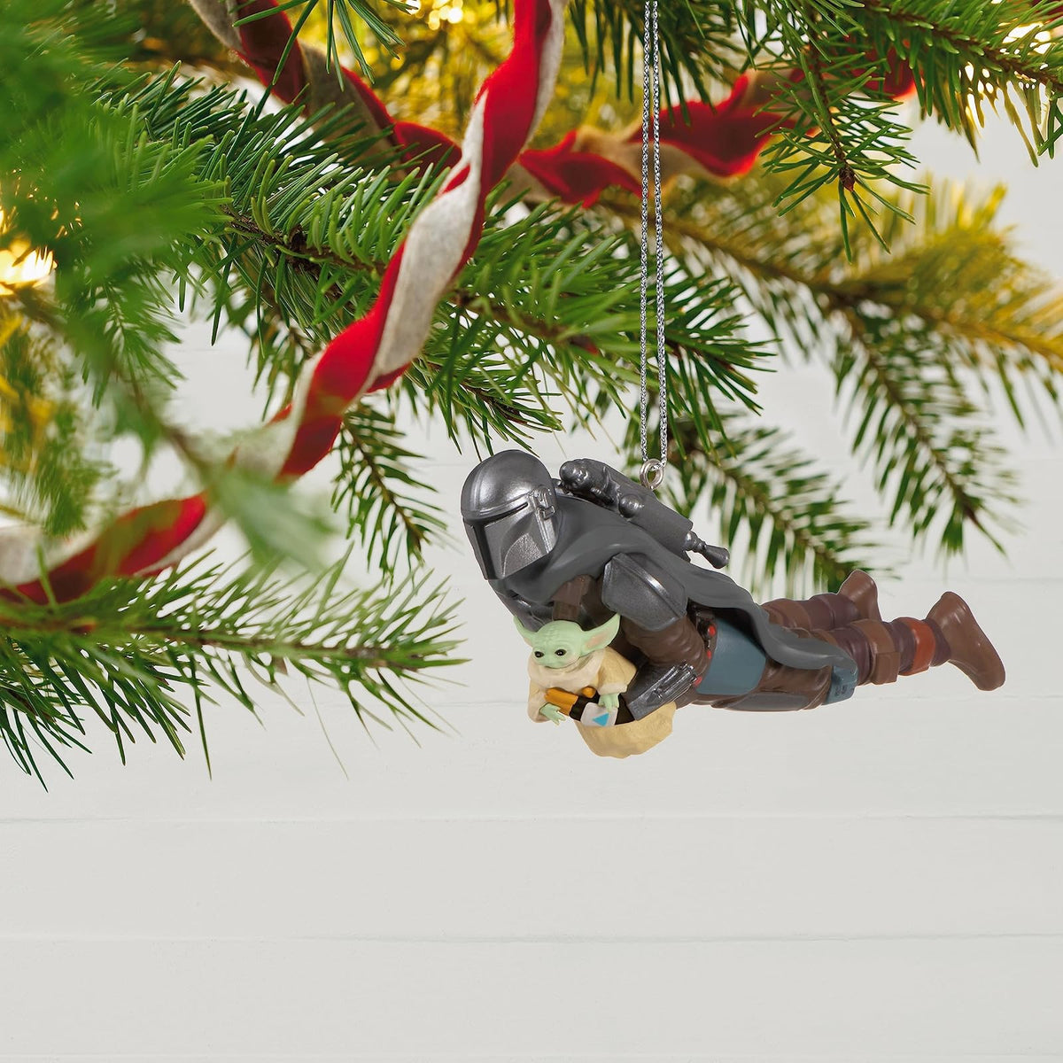 Hallmark - Adorno navideño de Recuerdo 2023, Star Wars: The Mandalorian Grogu's Jetpack Adventure, Regalos para Fans de Star Wars