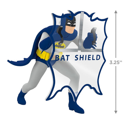 Hallmark - Adorno navideño de Recuerdo 2025, Batman The Classic TV Series Behind The Bat-Shield, Regalos para fanáticos de DC Comics