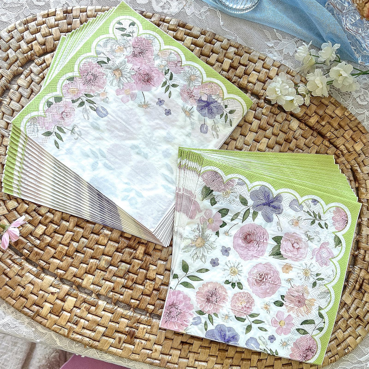 Kate Aspen - Juego de vajilla para decoración de fiesta de té (62 unidades, 16 invitados), coloridos suministros de fiesta en colores pastel para despedidas de soltera, baby shower, fiesta en el jardín, cumpleaños